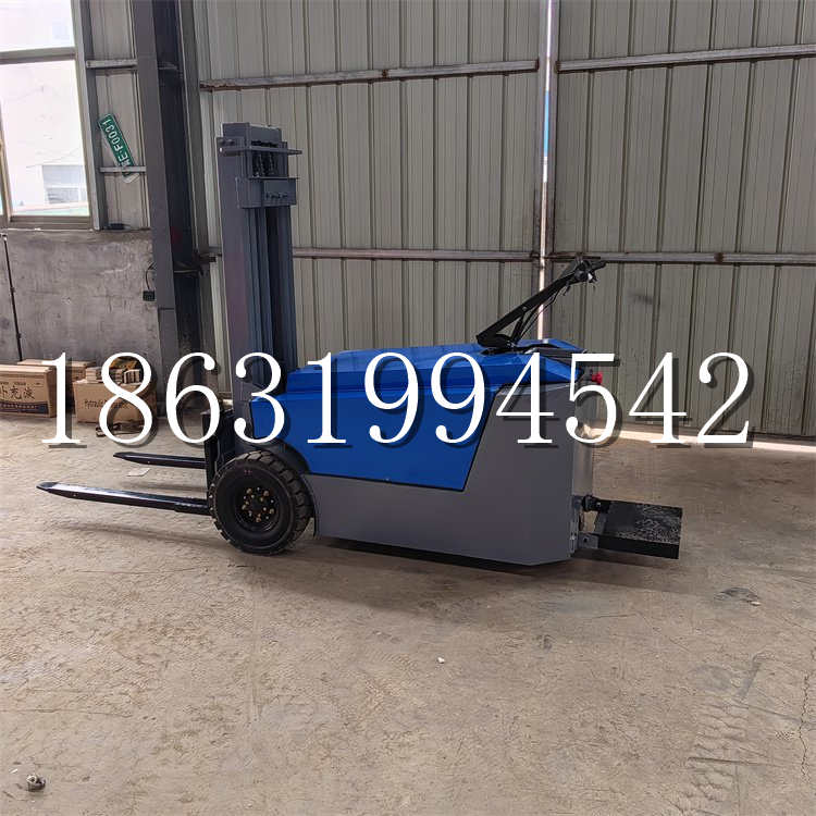 东昌区全电动叉车插腿式堆高车液压装卸车1.5吨升高小型站驾式铲车